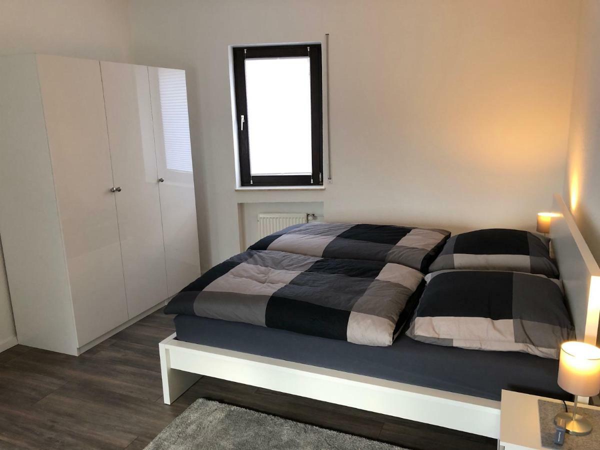Ferienwohnung "An Der Stadtmauer" Andernach Esterno foto